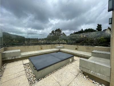 Casa de 4 alcobas en venta en Arboretto, La Calera, 459 m² · foto 10 de 20