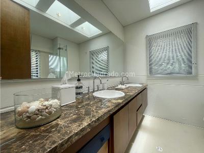Casa de 4 alcobas en venta en Arboretto, La Calera, 459 m² · foto 15 de 20