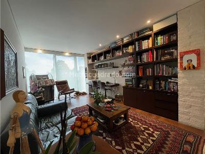 Apartamento de 3 alcobas en venta en Los Rosales, Bogotá, 290 m² · foto 4 de 20