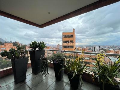 Apartamento de 4 alcobas en venta en Los Rosales, Bogotá, 421 m² · foto 5 de 20