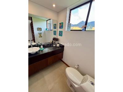 Casa de 3 alcobas en venta en Conjunto Refugio Del Valle (Amarilo), La Calera, 264 m² · foto 6 de 20