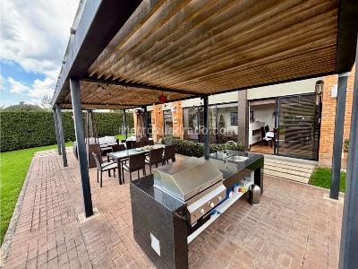 Casa de 3 alcobas en venta en Conjunto Refugio Del Valle (Amarilo), La Calera, 264 m² · foto 12 de 20