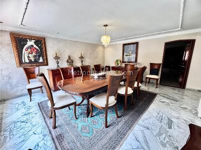 Apartamento en venta en La Carolina, Bogotá · foto 2 de 19