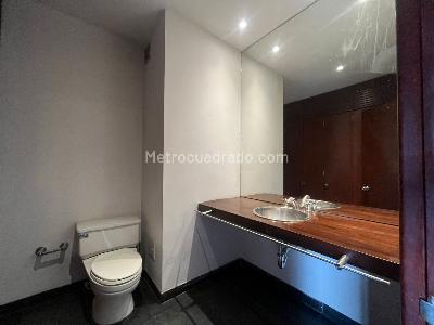 Apartamento de 2 alcobas en venta en Nogal Rosales, Bogotá, 110 m² · foto 7 de 10