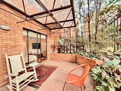 Apartamento de 3 alcobas en venta en Los Rosales, Bogotá, 173 m² · foto 14 de 19
