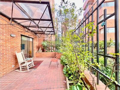 Apartamento de 3 alcobas en venta en Los Rosales, Bogotá, 173 m² · foto 15 de 19
