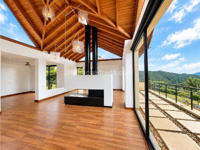 Casa de 3 alcobas en venta en Arboretto, La Calera, 328 m² · foto 3 de 14