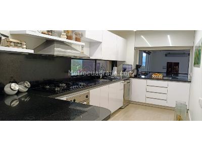 Casa de 3 alcobas en venta en Arboretto, La Calera, 246 m² · foto 5 de 10
