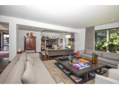 Casa de 4 alcobas en venta en Santa Ana Oriental, Bogotá, 640 m² · foto 2 de 20
