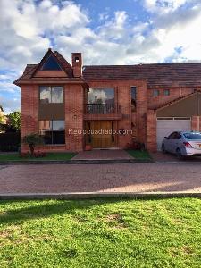 Casa en venta en Vda Canelon, Cajicá · foto 2 de 16