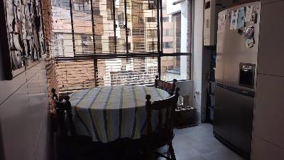 Apartamento de 4 alcobas en venta en Santa Barbara Central, Bogotá, 192 m² · foto 12 de 13