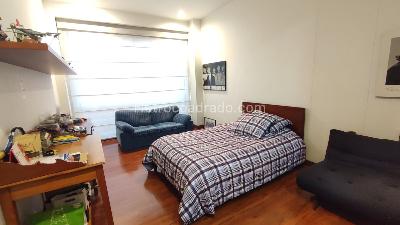 Apartamento de 3 alcobas en venta en Los Rosales Chico, Bogotá, 287 m² · foto 5 de 13
