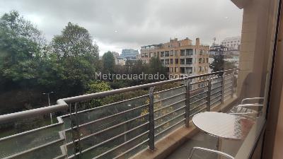 Apartamento de 3 alcobas en venta en Los Rosales Chico, Bogotá, 287 m² · foto 2 de 13
