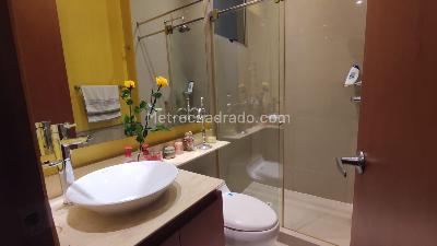 Apartamento de 3 alcobas en venta en Los Rosales Chico, Bogotá, 287 m² · foto 12 de 13