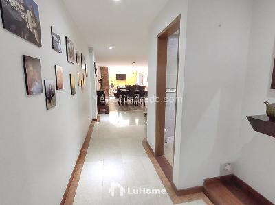 Apartamento de 3 alcobas en venta en Chico Iii, Bogotá, 156 m² · foto 9 de 15
