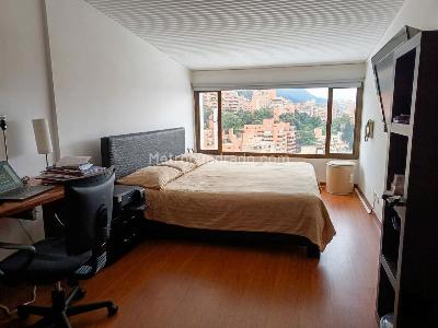 Apartamento de 3 alcobas en venta en Rosales Carr, Bogotá, 300 m² · foto 8 de 11