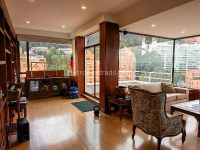 Apartamento de 3 alcobas en venta en Rosales Carr, Bogotá, 300 m² · foto 5 de 11