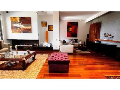Apartamento de 3 alcobas en venta en Cerros De Los Alpes, Bogotá, 326 m² · foto 7 de 20
