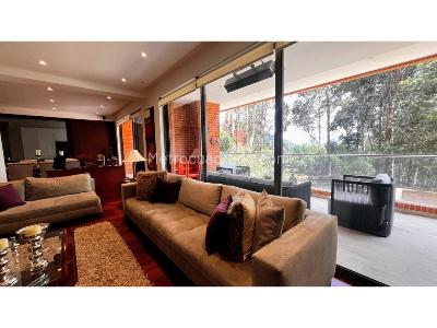 Apartamento de 3 alcobas en venta en Cerros De Los Alpes, Bogotá, 326 m² · foto 5 de 20