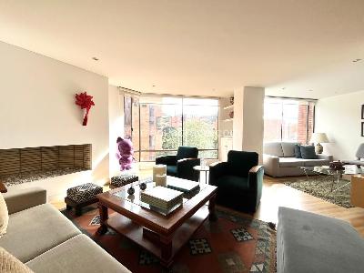 Apartamento de 3 alcobas en venta en Los Rosales Emaus, Bogotá, 138 m² · foto 6 de 20