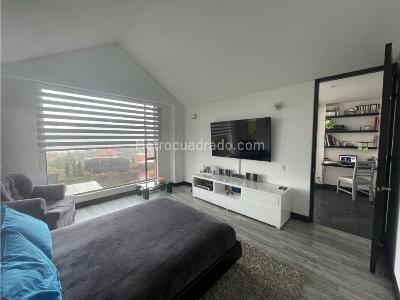 Casa de 3 alcobas en venta en Conjunto Residencial Macadamia, La Calera, 153 m² · foto 14 de 17