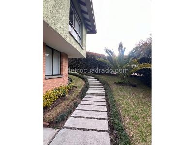 Casa de 3 alcobas en venta en Conjunto Residencial Macadamia, La Calera, 195 m² · foto 3 de 18