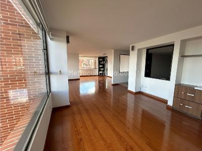 Apartamento de 3 alcobas en venta en Usaquen, Bogotá, 220 m² · foto 8 de 20
