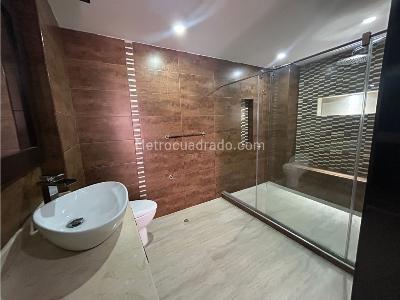 Apartamento de 3 alcobas en venta en Usaquen, Bogotá, 220 m² · foto 19 de 20