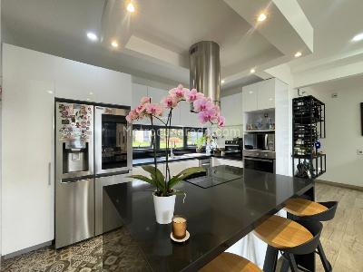 Casa de 3 alcobas en arriendo en Bosques Del Encenillo, La Calera, 300 m² · foto 3 de 20
