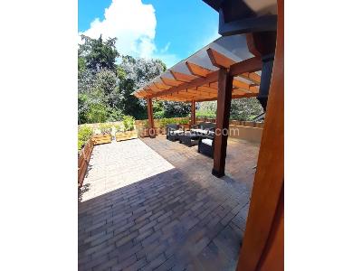 Casa de 3 alcobas en venta en Teusaca, La Calera, 234 m² · foto 8 de 18