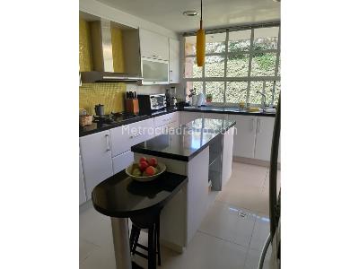 Casa de 3 alcobas en venta en Teusaca, La Calera, 234 m² · foto 10 de 18