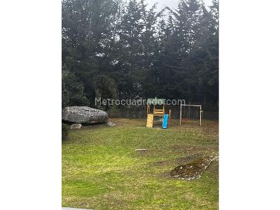 Casa en arriendo en Conjunto Sikasue, La Calera · foto 2 de 19
