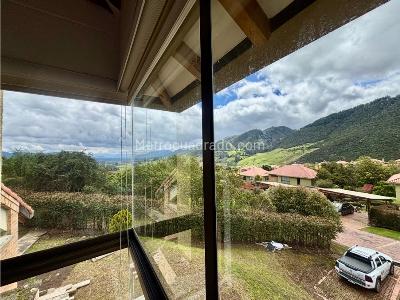 Casa de 3 alcobas en venta en Conjunto Residencial Macadamia, La Calera, 195 m² · foto 16 de 20