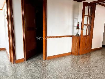 Apartamento en venta en Santa Barbara, Bogotá · foto 6 de 20