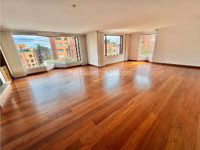 Apartamento en venta en Los Rosales, Bogotá · foto 2 de 19