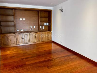 Apartamento en venta en Los Rosales, Bogotá · foto 14 de 19