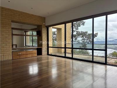 Casa de 4 alcobas en venta en Arboretto Bosque Residencial, La Calera, 322 m² · foto 4 de 20