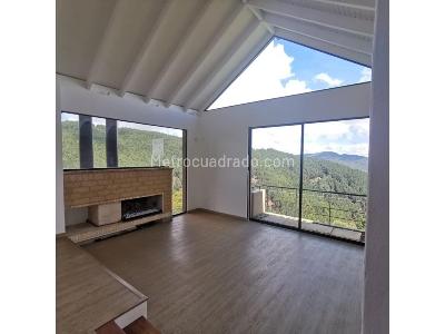 Casa de 3 alcobas en venta en Arboretto, La Calera, 250 m² · foto 2 de 8