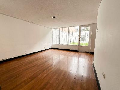 Casa de 5 alcobas en arriendo en Santa Margarita, Bogotá, 266 m² · foto 5 de 17