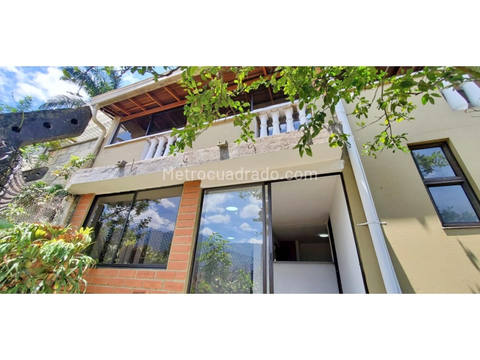 Venta de Casa en El dorado Envigado 11083M4187832