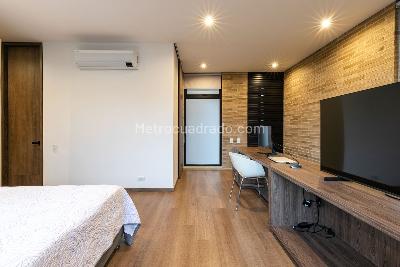 Apartamento de 1 alcoba en arriendo en Lalinde, Medellín, 106 m² · foto 15 de 20