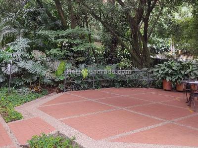 Apartamento de 3 alcobas en venta en El Poblado, Medellín, 267 m² · foto 19 de 19