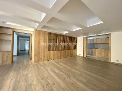 Apartamento de 3 alcobas en venta en El Poblado, Medellín, 340 m² · foto 4 de 20