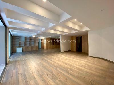 Apartamento de 3 alcobas en venta en El Poblado, Medellín, 340 m² · foto 2 de 20
