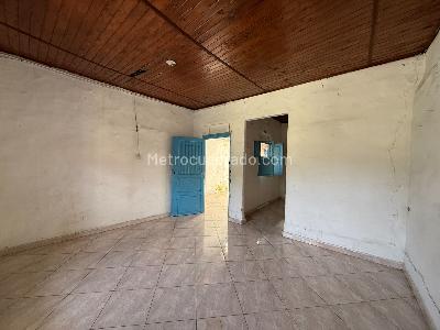 Casa de 4 alcobas en venta en Laureles, Rionegro, 120 m² · foto 4 de 19