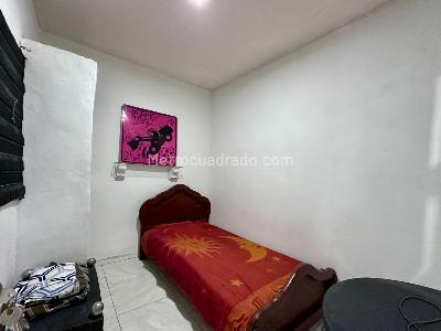 Casa de 5 alcobas en venta en Miranda, Medellín, 200 m² · foto 13 de 19