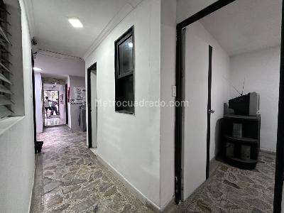 Casa de 5 alcobas en venta en Miranda, Medellín, 200 m² · foto 11 de 19