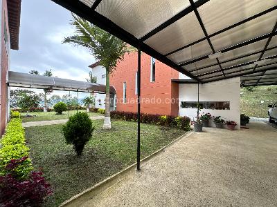 Casa de 5 alcobas en venta en Norte America, Bello, 720 m² · foto 15 de 20