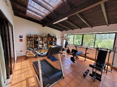 Casa de 5 alcobas en venta en Santa Elena, Medellín, 320 m² · foto 8 de 20