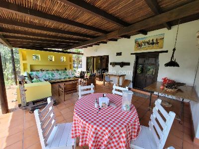 Casa de 5 alcobas en venta en Santa Elena, Medellín, 320 m² · foto 9 de 20